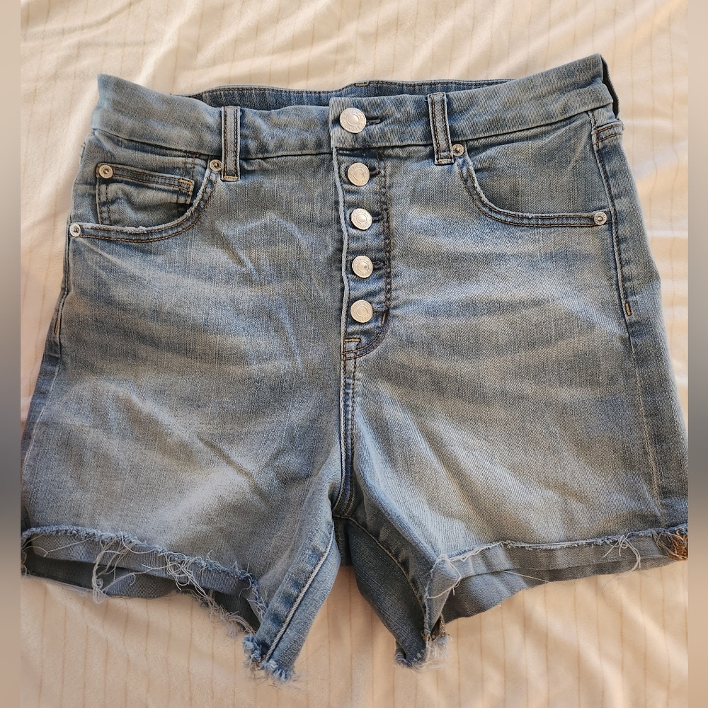 American Eagle Stretchy Shorts
